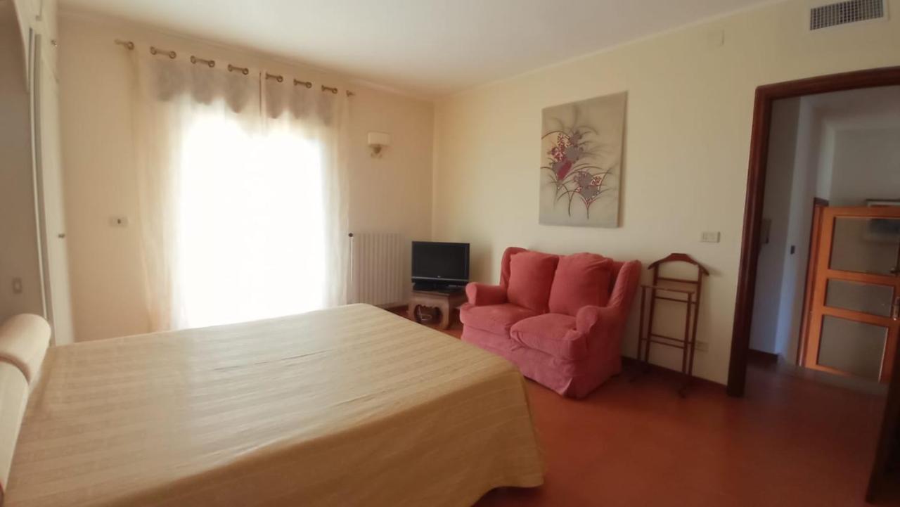 Villa Italia Taranto Kültér fotó